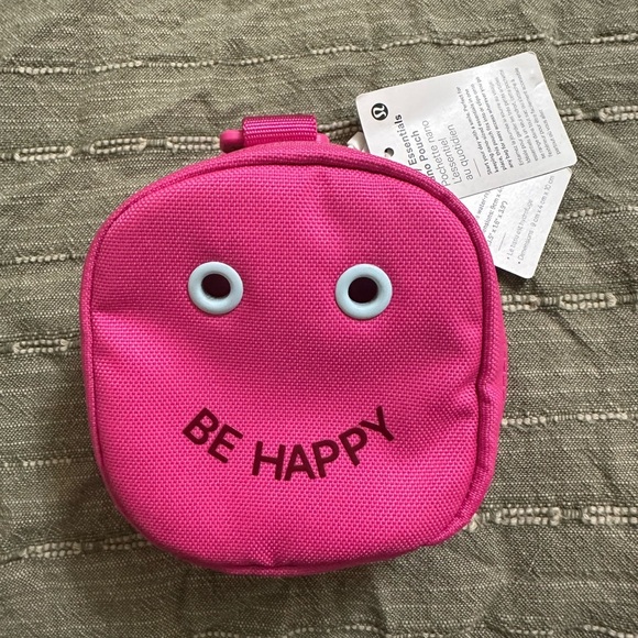 NWT Lululemon Pink  'Be Happy' Pouch - Picture 1 of 3